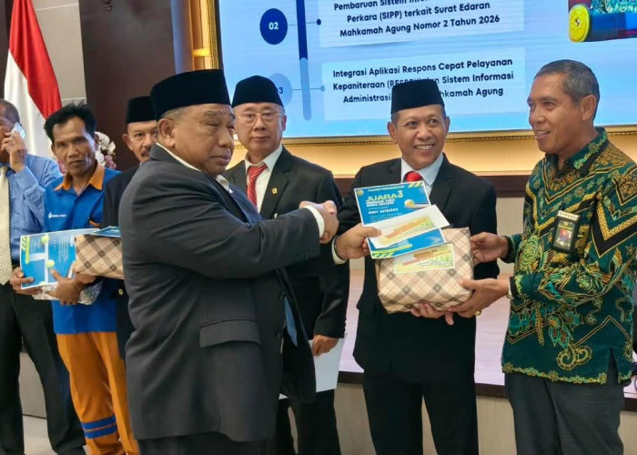 Semarak HUT ke-81 RI dan HUT Mahkamah Agung, PT Surabaya Gelar Lomba dan Bagikan Ratusan Doorprize