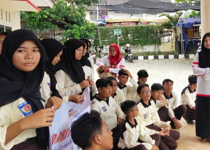 PMI Jember Terima Donasi Pelajar SMPN 6 untuk Bencana Sumatera, Total Bantuan Rp51 Juta