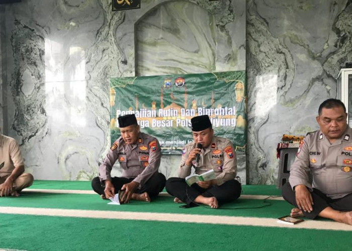 Pengajian dan Binrohtal Polsek Wiyung, Tingkatkan Keimanan Anggota