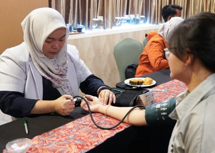 Rayakan Anniversary ke-13, The Alana Surabaya Gelar Donor Darah 