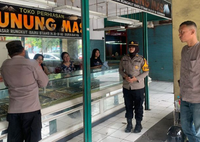 Patroli Mobile Polsek Rungkut Intensifkan Imbauan Kamtibmas di Bulan Ramadhan
