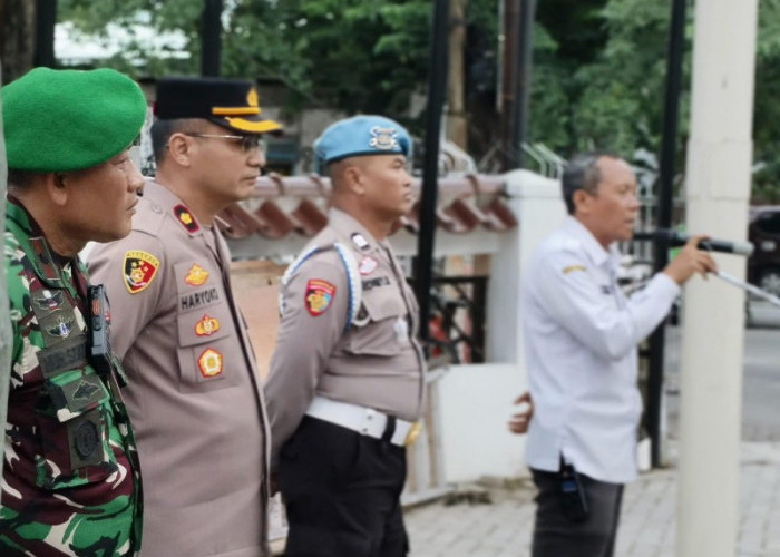 Jaga Kondusivitas Malam Pergantian Tahun, 3 Pilar Wonocolo Gelar Apel Kesiapsiagaan di Pos Pam Plaza Marina