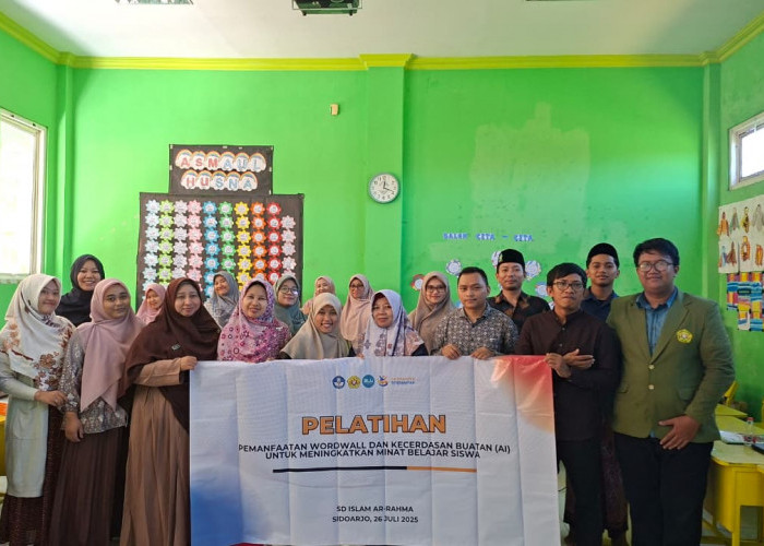 Tingkatkan Minat Belajar, SDI Ar-Rahmah Adopsi Wordwall dan AI Berkat Pendampingan UPN Veteran Jawa Timur