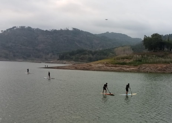 Sasar Gen Z dan Milenial, PJT 1 Waduk Wonorejo Kenalkan Wisata Paddling