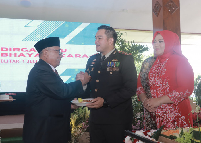 Hari Bhayangkara Ke-79 Penuh Makna, Polres Blitar  Beri Apresiasi untuk Masyarakat