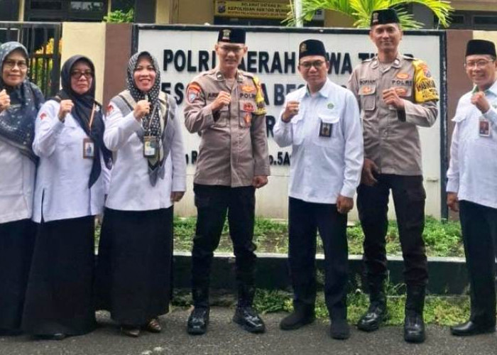 Sinergitas Polsek Rungkut dan KUA Perkuat Kerukunan Umat Beragama di Surabaya