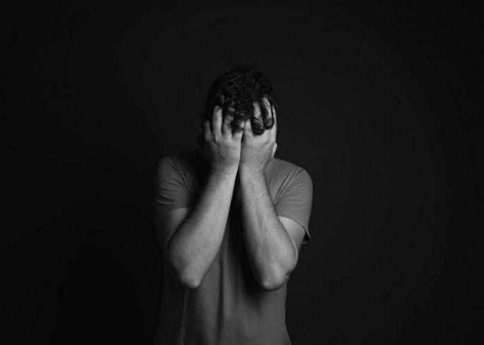 Sering Kepikiran Berlebihan di Usia 20-an? Ini Cara Biar Tetap Fokus dan Produktif