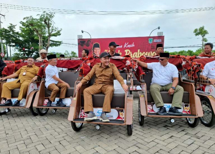 Becak Listrik Kembali Disalurkan di Pasuruan Targetkan Kesejahteraan Pengayuh Lansia