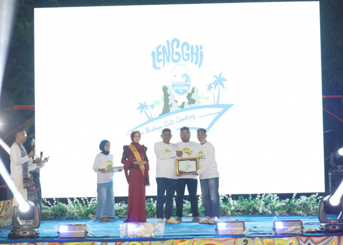 Festival Pesisir 4 di Giligenting, SKK Migas–HCML Sabet Tiga Penghargaan Sekaligus