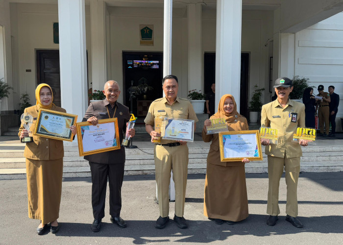 Panen Penghargaan, Pj Wali Kota Malang Ajak Kuatkan Pelayanan Publik