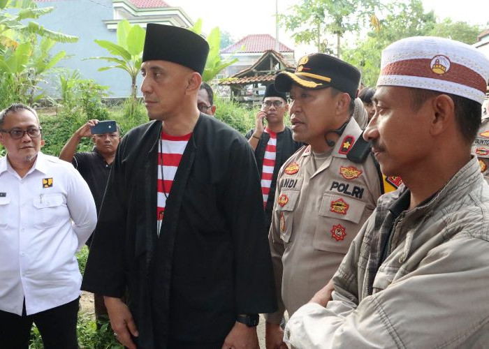 Dampingi Pj Bupati, Wakapolres Bangkalan Tinjau Lokasi Musibah Jembatan Ambruk di Desa Dupok