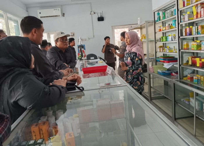 Sidak PD Aneka Usaha Seger, Komisi B DPRD Jombang Soroti Puskesmas Tak Belanja Obat