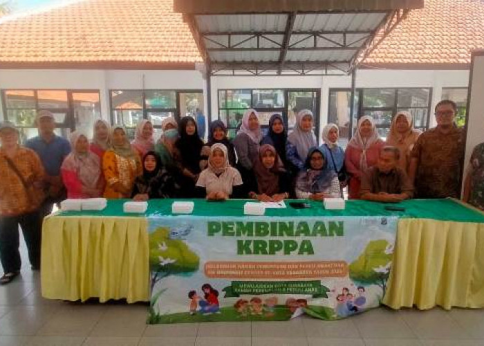 Polsek Lakarsantri Hadiri Sosialisasi RW Responsif Gender dan Ramah Anak di Surabaya