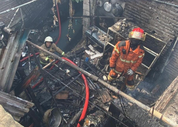 Rumah Simo Gunung Kramat Timur Ludes Terbakar, Tiga Penghuni Kos Terluka