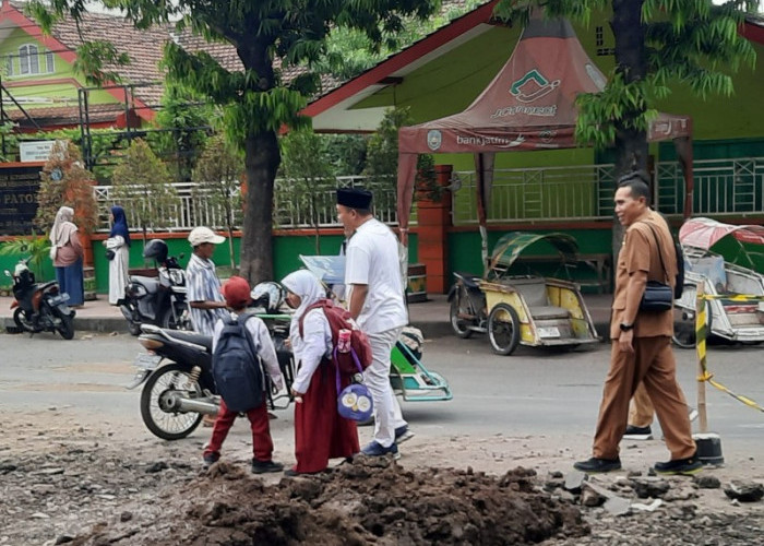 DPUPP Situbondo Gunakan DBHCHT Rp13,5 Miliar untuk Perbaikan Infrastruktur Jalan