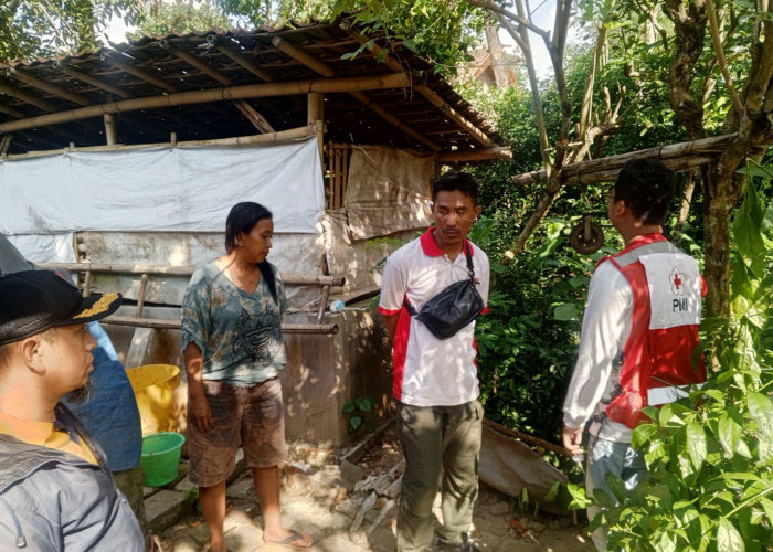 Krisis Air di Pakusari Jember, Warga Terpaksa Konsumsi Air Berbau TPA dan Bekas Tambang