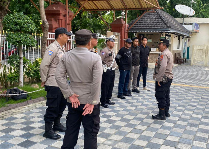 Polsek Sawahan Jaga Ketat Sidang Restitusi Tragedi Kanjuruhan