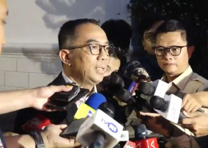 Pemerintah Percepat Pembangunan PLTS untuk Kurangi Ketergantungan Energi Fosil 