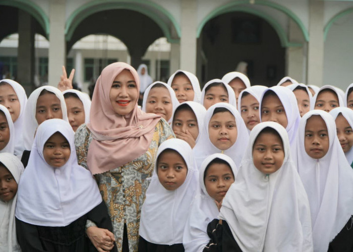 Genap Setahun Memimpin, Ning Lia Istifhama Puji Capaian Nyata Pemerintahan Prabowo-Gibran