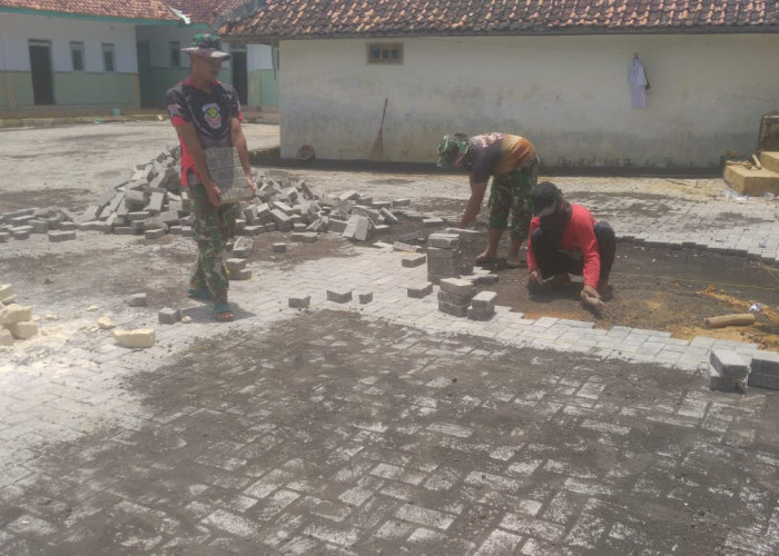 Hampir Rampung, Paving Blok TMMD 127 di Yayasan Miftahul Ulum Capai 90 Persen