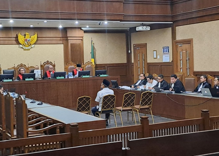 Sidang Suap Bea Cukai Jakarta, Ahmad Dedi Bantah Pernah Jadi Staf Khusus BIN dan Menko Polkam