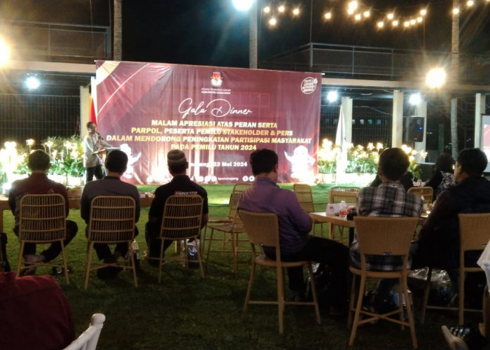Gala Dinner KPU Lumajang, Apresiasi Para Supporting Sukseskan Pemilu 2024