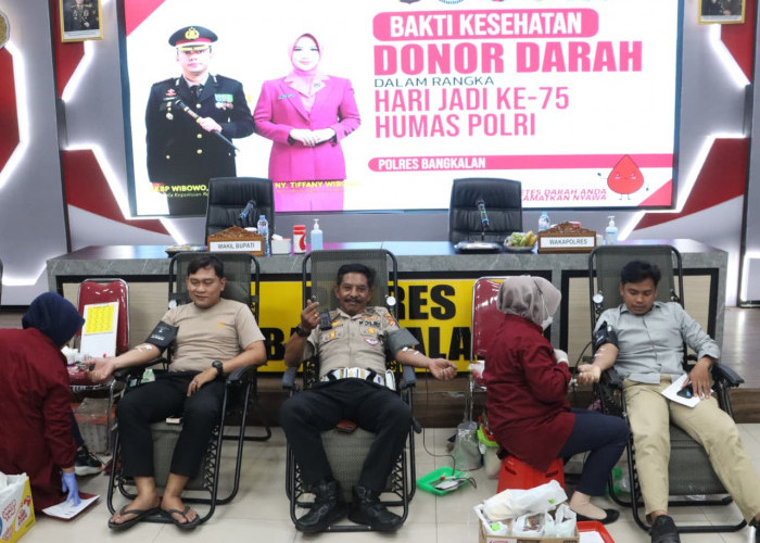 Hari Jadi Ke-75 Humas Polri, Polres Bangkalan Gelar Donor Darah dan Periksa Kesehatan Gratis