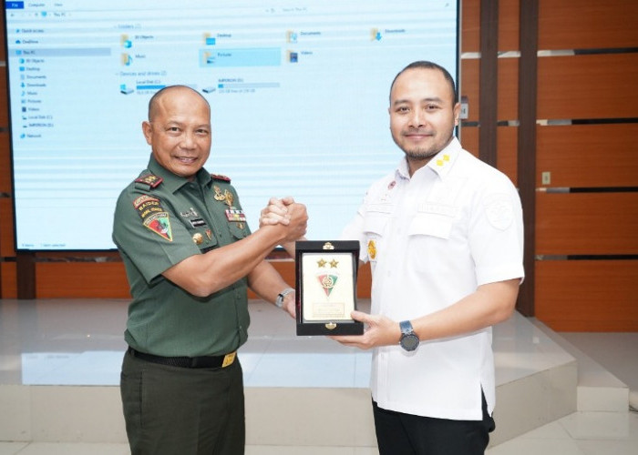 Kunjungan Kakanim Malang ke Panglima Divisi Infanteri 2 Kostrad: Perkuat Silaturahmi dan Sinergi Antarinstansi