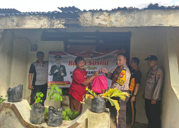Bakti Sosial HUT Ke-79 Bhayangkara, Polres Jember Dekatkan Diri dengan Masyarakat