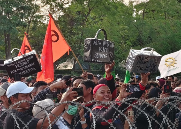 Ribuan Buruh Jatim Bakal Geruduk DPRD dan Kantor Gubernur 1 Oktober