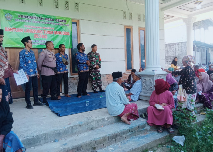 Giat Monitoring dan Pendampingan, Polsek Geger Kawal Ketat Penyaluran BLT-DD Tahap Satu