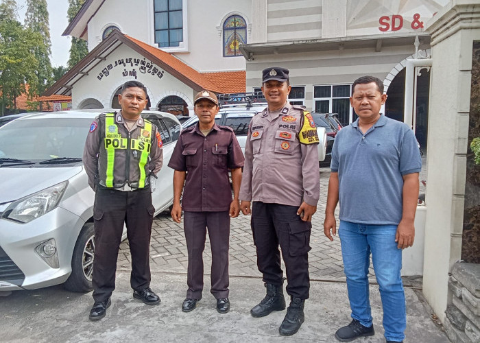 Polsek Wiyung Pastikan Ibadah Jumat Agung di GKJW Berjalan Khidmat