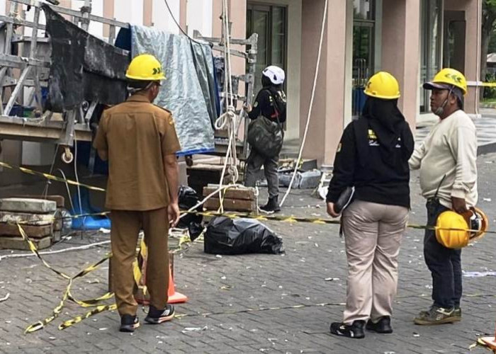 Disnakertrans Jatim Periksa Sejumlah Pihak Terkait Kecelakaan Kerja di Waterplace Residence