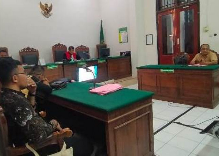 Perkara Dilimpahkan Pengadilan, Upaya Praperadilankan Kajati Jatim Kandas 