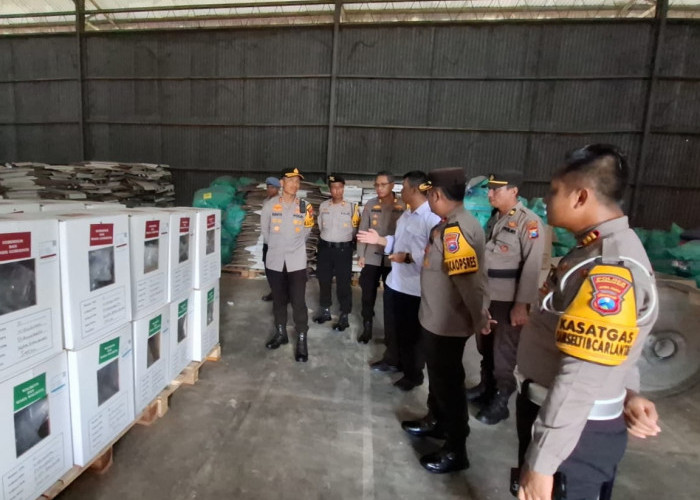 Kapolres Pasuruan Kota Cek Gudang Logistik KPU