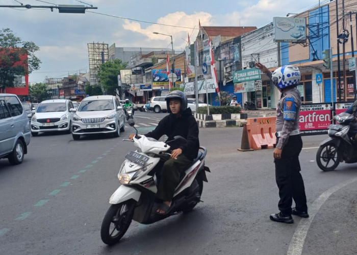 Polres Jember Sukses Kawal Kamseltibcarlantas Libur Panjang Maulid Nabi