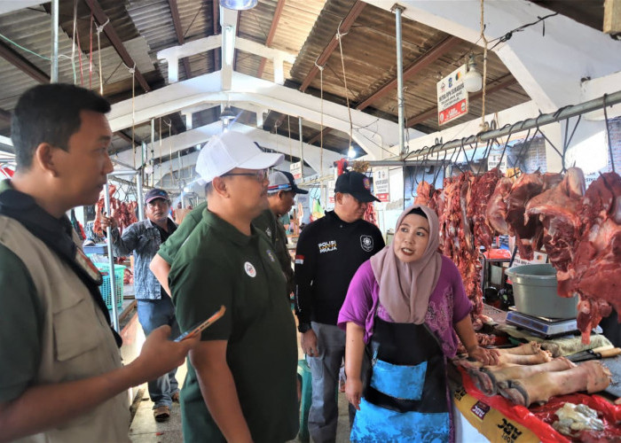Permintaan Daging Sapi Naik 5 Persen saat Nataru, RPH Surabaya Jamin Stok Aman