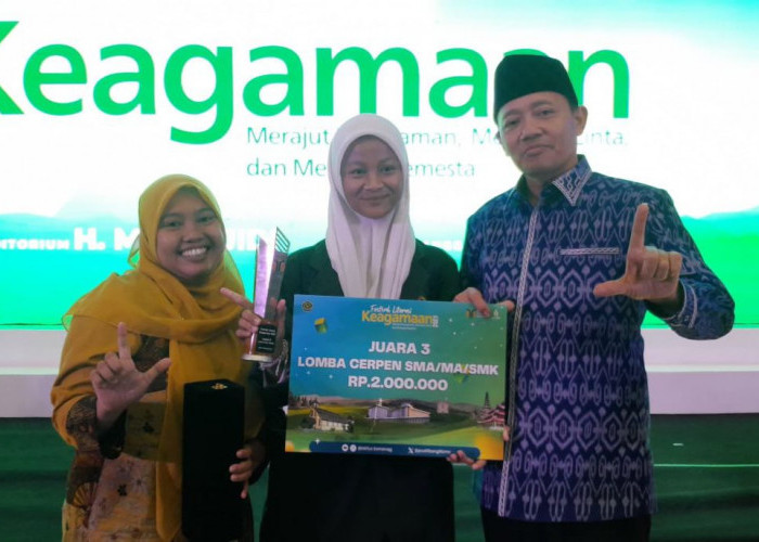 Angkat Cerita Pesantren, Siswi Gresik Raih Juara 3 Lomba Cerpen Nasional Kemenag
