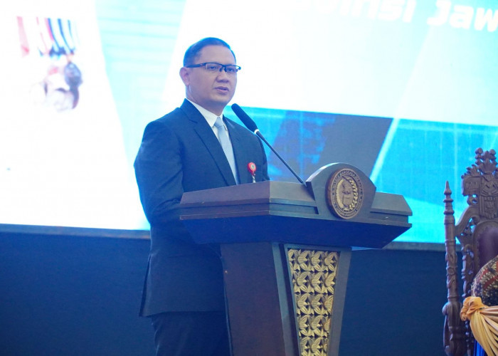 Pemprov Jatim Pastikan 2.295 Guru Non-ASN Tetap Mengajar