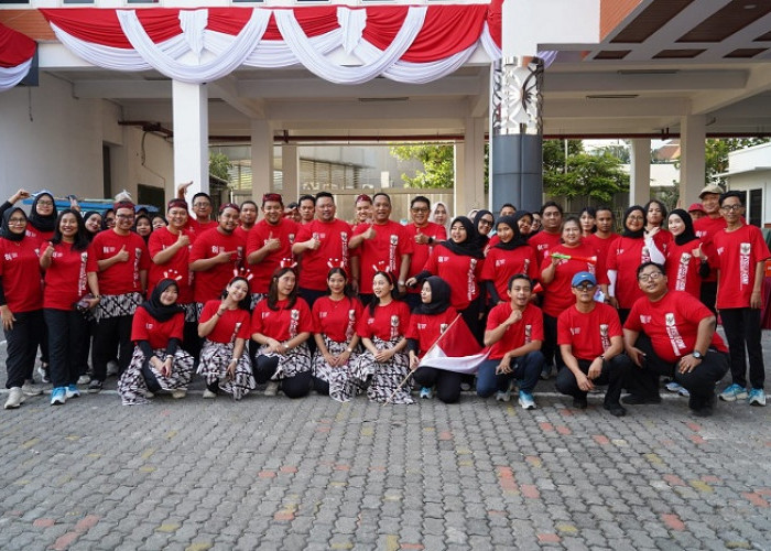 Sekretariat DPRD Jatim Meriahkan Lomba Agustusan dengan Penuh Keceriaan