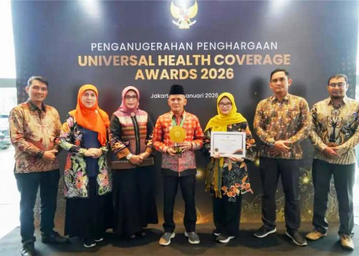 Sabet Penghargaan UHC Madya, 99 Persen Warga Kabupaten Pasuruan Tercover JKN