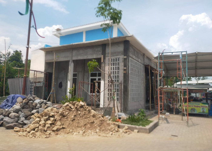 Proyek Musala Sentra PKL Jombang Berpotensi Molor, Finishing Masih Dikebut