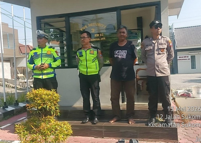 Polsek Sukomanunggal Perketat Patroli Pemukiman Jelang Libur Panjang