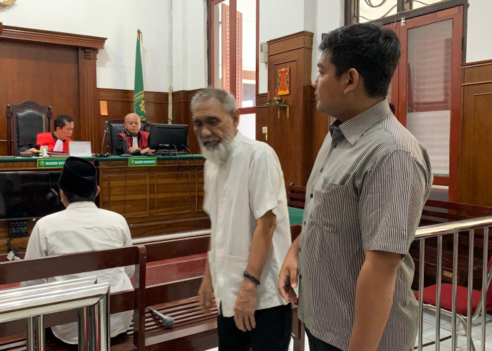 Dalangi Jaringan Sabu dan Ganja, Kakek di Surabaya Dituntut 14 Tahun Penjara