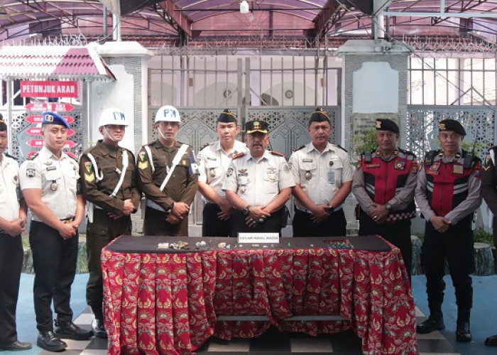  Razia Gabungan di Lapas Kediri, Petugas Sita Benda Tajam dan Perkuat Zero Halinar