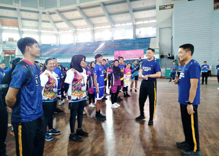Sambut Hari Bhayangkara Ke-80, Polres Jember Rajut Kebersamaan Lewat Turnamen Voli Kapolda Jatim Cup