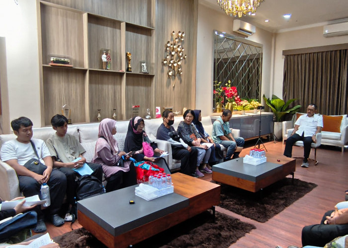 Pembayaran Proyek Dapur MBG di Embong Tanjung Macet, Kontraktor Ngadu ke Rumah Aspirasi Cak Ji