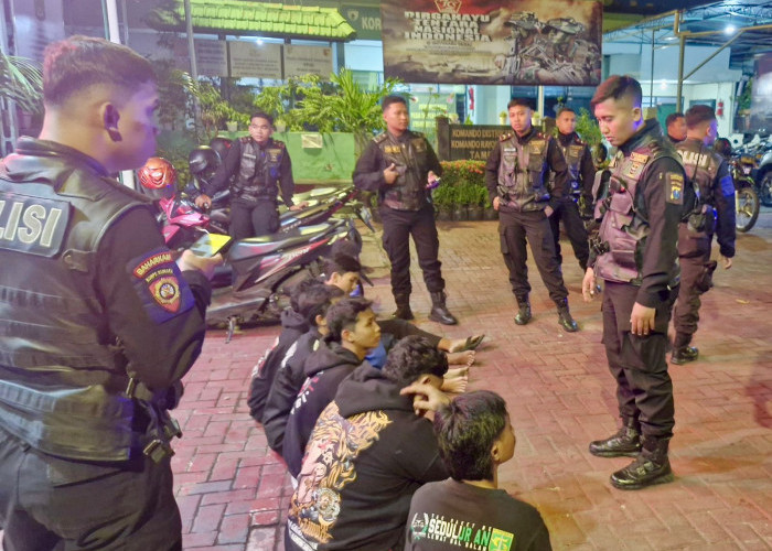 Hendak Tawuran di Kya-Kya Surabaya, 7 Pesilat Diamankan Polisi