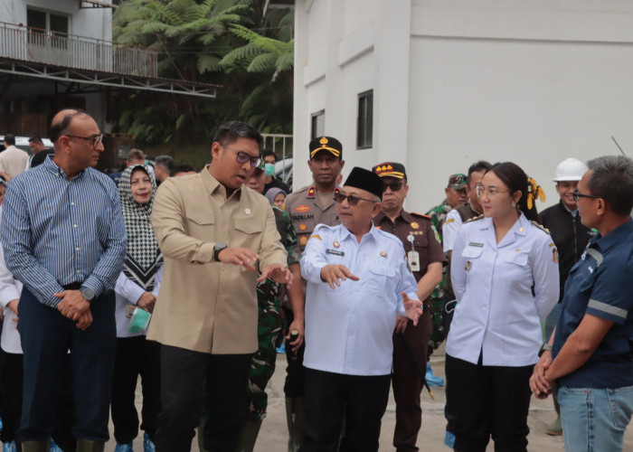 Wamentan Resmikan Instalasi Biogas di PT Greenfields Indonesia Dairy Farm 2