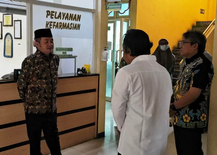 Sikapi Keluhan Warga, Wabup Moh Fauzan Ja’far Gercep Sidak Puskesmas Kwanyar